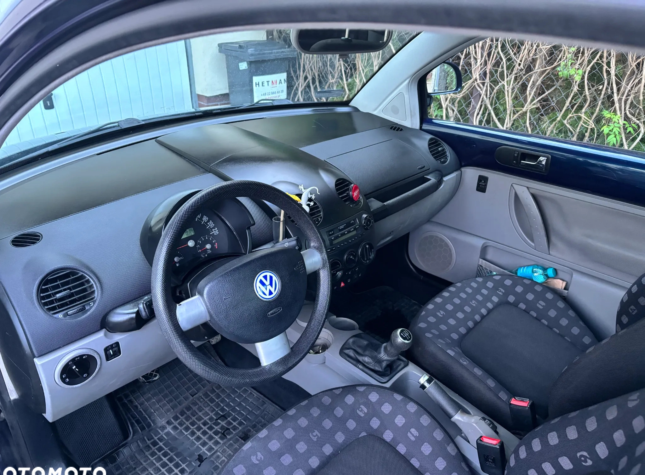Volkswagen New Beetle cena 7200 przebieg: 181700, rok produkcji 1999 z Brwinów małe 67